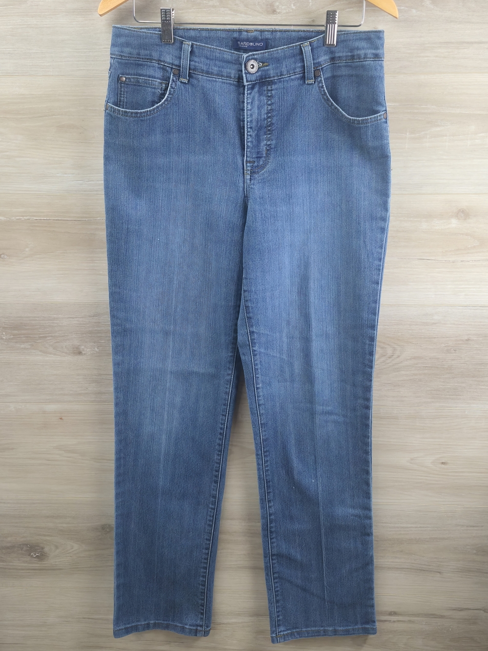 Bandolino Women's Straight-Leg Jeans in Medium Blue